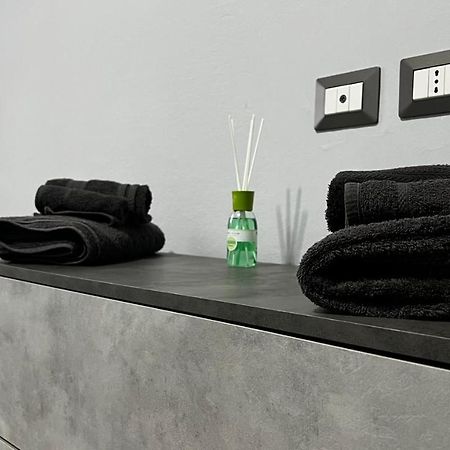 A.P. Appartamento O Camera Corsico Kültér fotó